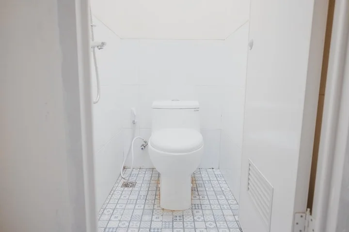 Тангеранг: RedDoorz near CBD Ciledug