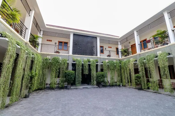 Khatarina Female Residence — фото 3