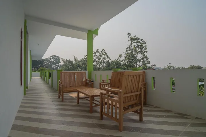 Банджанбару: RedDoorz near RS Harapan Bersama