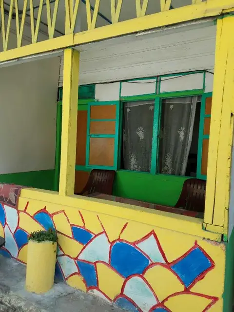 carousel image 0