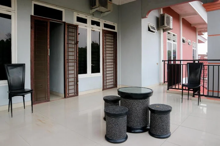 Пеканбару: OYO 1156 Fanybella Homestay