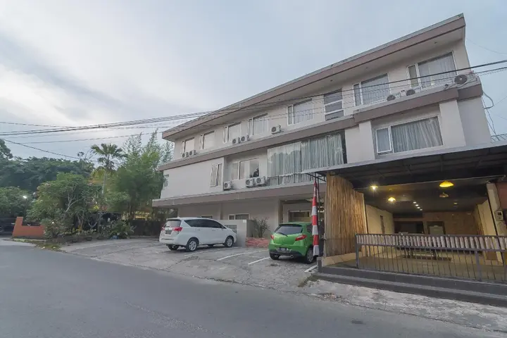 Баликпапан: RedDoorz Plus near Sepinggan Airport 3