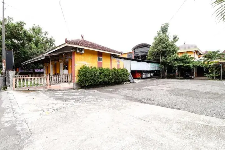 Боробудур: The Joglo Family Hotel