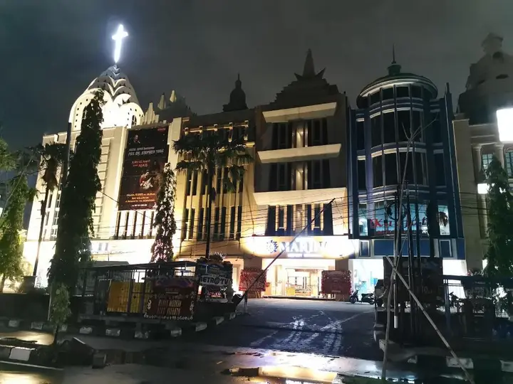 carousel image 0