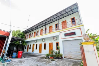 Батуретно: Wisma Lee A Lee