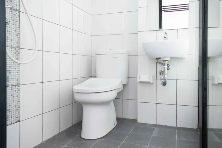 Legok: RedDoorz Plus near ICE BSD 2