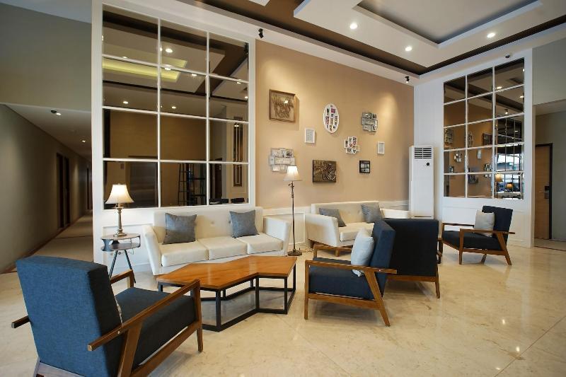 Семаранг: Triizz Hotel Semarang by Royal Singosari