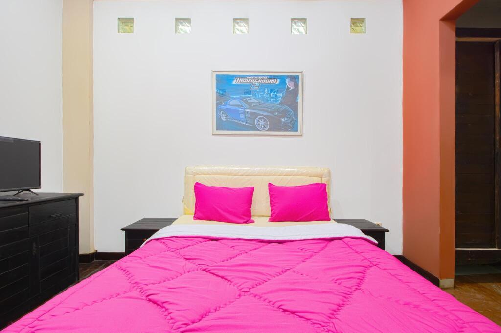 Джакарта: Tobana House Bintaro