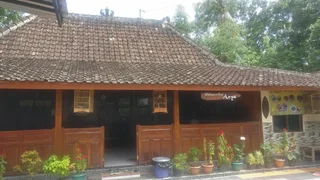 Батуретно: Homestay Arya Mangunan