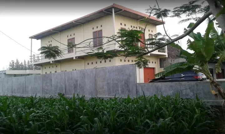 Батуретно: Rumah Singgah Peziarah Ganjuran
