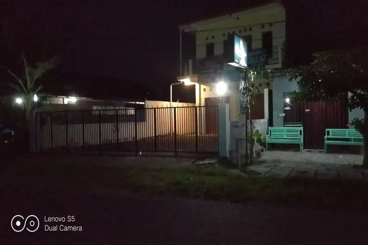 Rumah Singgah Peziarah Ganjuran — фото 4