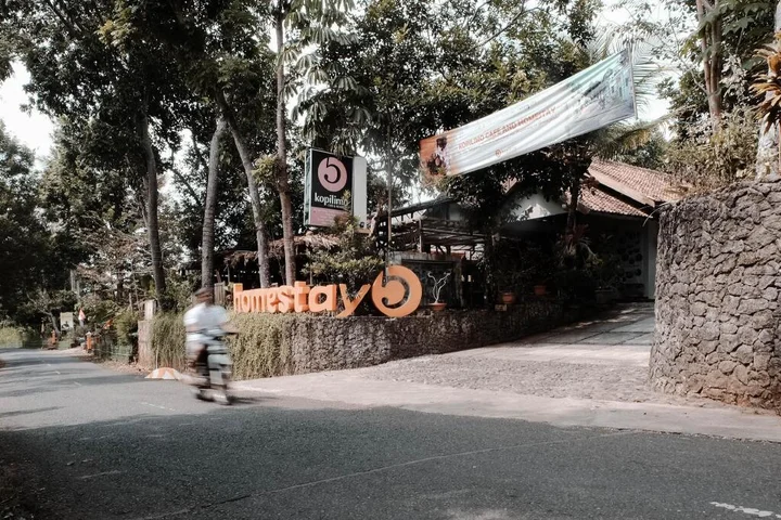 Батуретно: Kopilimo Cafe and Homestay