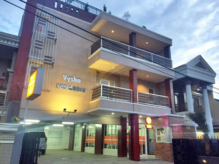 Джакарта: Vysha Residence