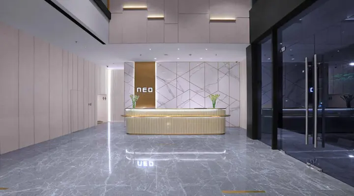 Джакарта: Отель  Neo Puri Indah