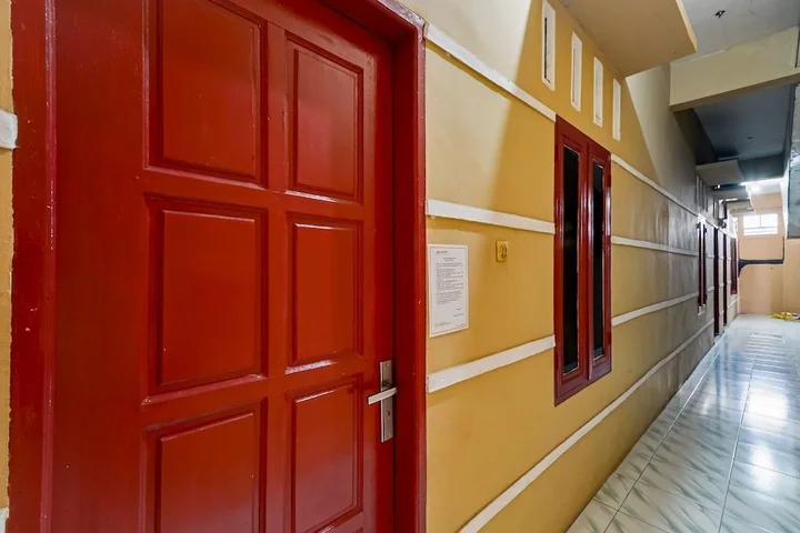 Петумбак: New Nara Guest House