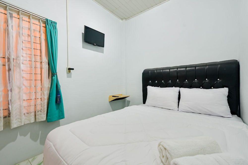 Петумбак: New Nara Guest House
