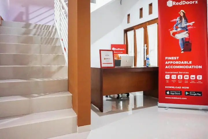 Маланг: RedDoorz @ Jalan Danau Limboto