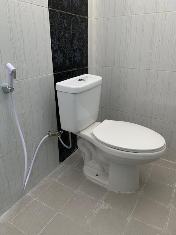Батуретно: Kostel Velisia Syariah RedPartner