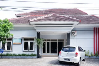Батуретно: Wisma Almaidah Jogjakarta RedPartner