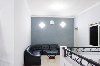 Батуретно: Wisma Almaidah Jogjakarta RedPartner