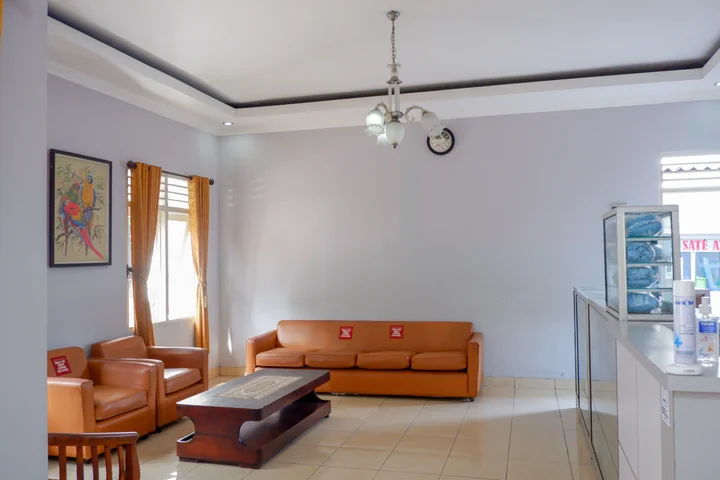 Батуретно: Wisma Almaidah Jogjakarta RedPartner