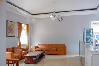 Батуретно: Wisma Almaidah Jogjakarta RedPartner