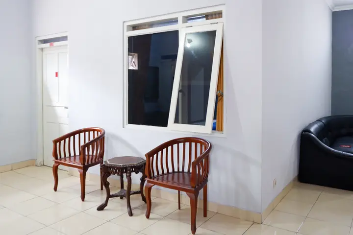 Батуретно: Wisma Almaidah Jogjakarta RedPartner