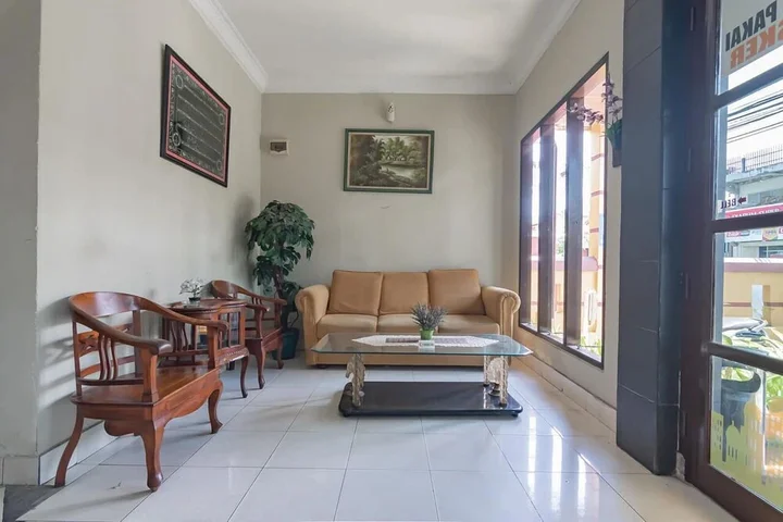 Баликпапан: OYO 761 Mahkota Intan Hotel