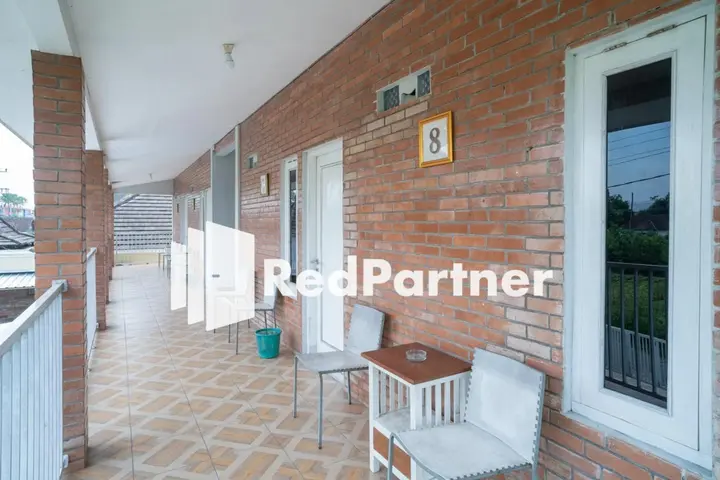 Батуретно: House Acasia Syariah RedPartner