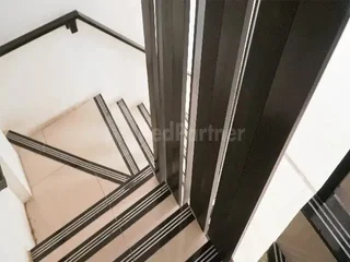 Медан: New OS Residence RedPartner