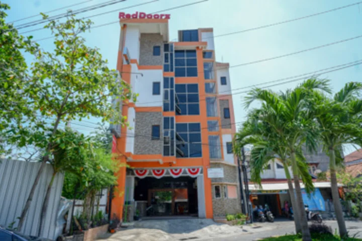 Семаранг: RedDoorz Plus near Ciputra Mall Simpang Lima 2