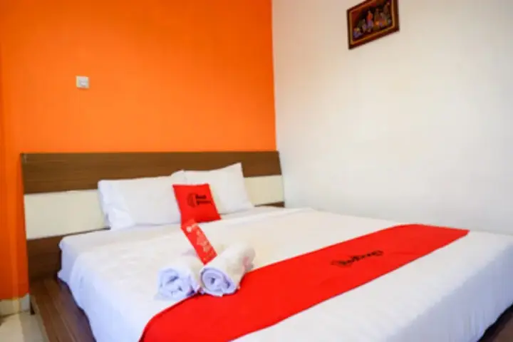 Семаранг: RedDoorz Plus near Ciputra Mall Simpang Lima 2
