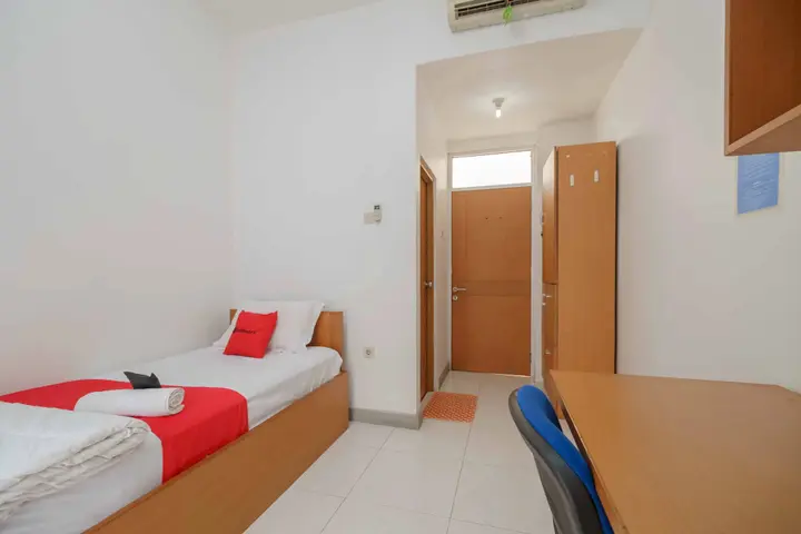 Тангеранг: RedDoorz Syariah Plus @ Wisma Bougenville Karawaci
