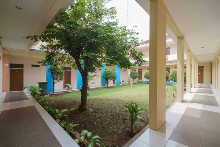 Тангеранг: RedDoorz Syariah Plus @ Wisma Bougenville Karawaci