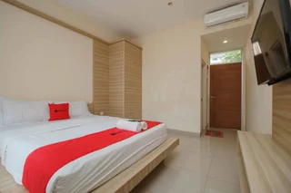 Тангеранг: RedDoorz Syariah Plus @ Wisma Bougenville Karawaci