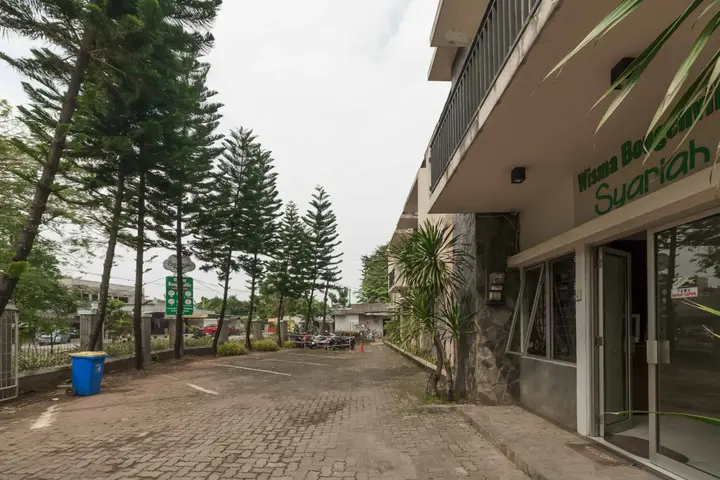 Тангеранг: RedDoorz Syariah Plus @ Wisma Bougenville Karawaci