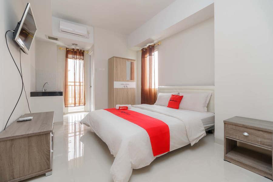 RedDoorz Apartment Syariah @ Green Lake View Cimanggis — фото 2