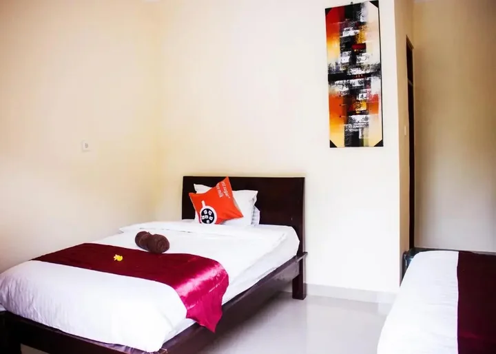 Падангбай: Bali 85 Beach Inn