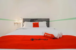 Тангеранг: RedDoorz @ Taman Royal Tangerang