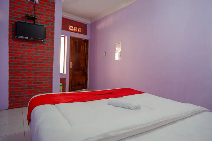 Кебумен: RedDoorz near Goa Jatijajar 2