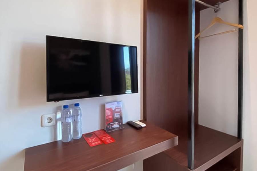 Сурабая: RedDoorz Syariah @ Pucang Anom