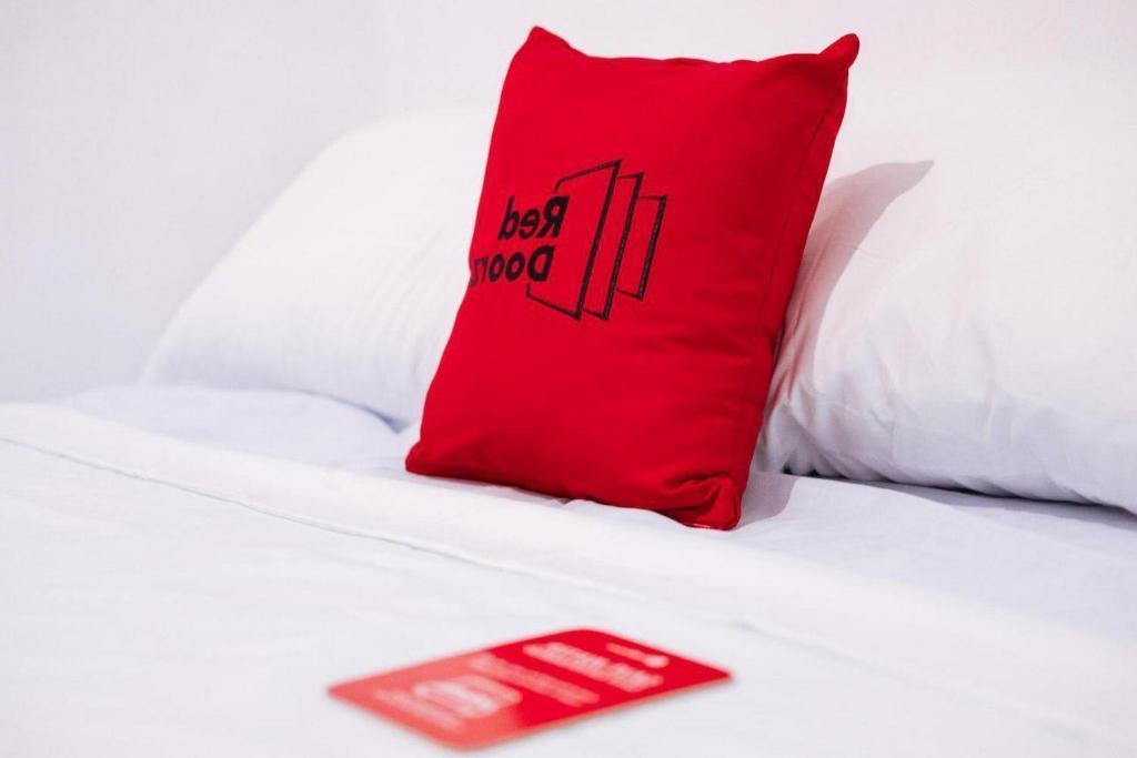 Медан: Reddoorz Near RS USU Medan 3