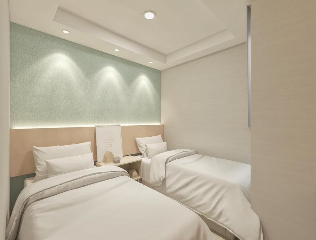 Джакарта: Eightin Hotel Sudirman Jakarta