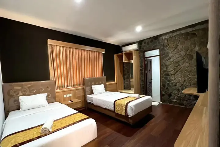 Караванг: Jatiluhur Valley Resort