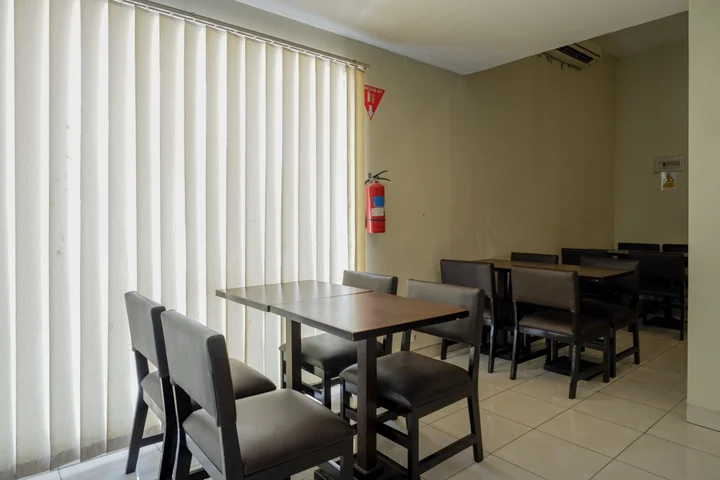 Семаранг: RedDoorz @ Jalan Sriwijaya Semarang