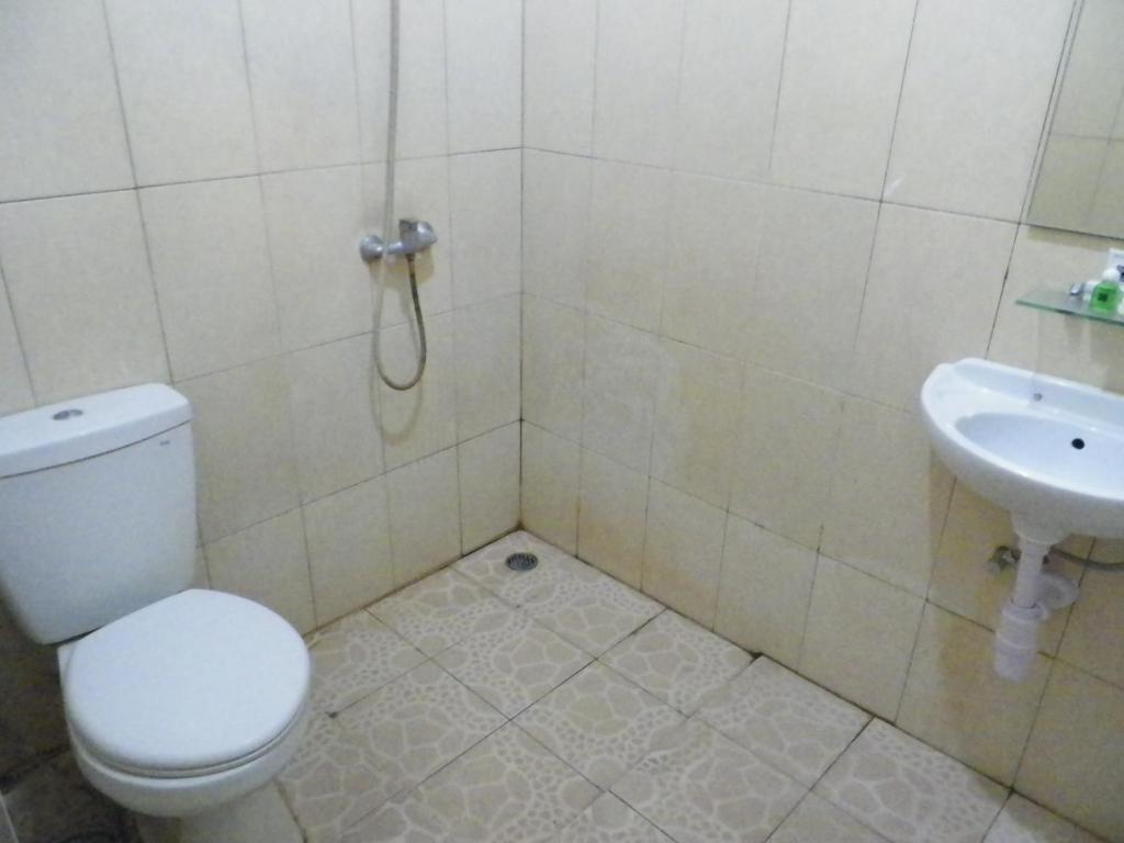 Семаранг: RedDoorz @ Jalan Sriwijaya Semarang