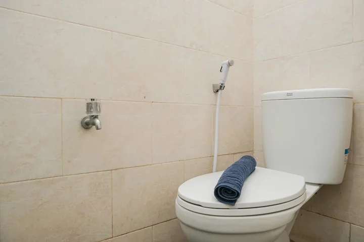 Депок: Rose Rooms @ Apartemen Margonda Residence by ZUZU