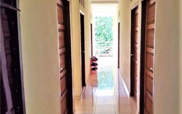 Депок: Guesthouse Maura