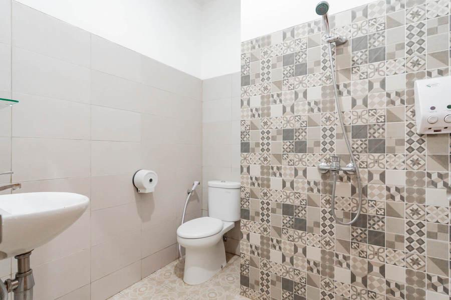 Бандунг: RedDoorz near Exit Toll Moh Toha