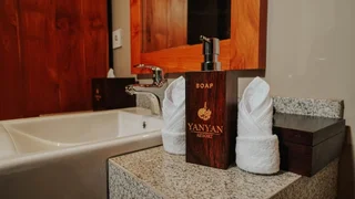 Сукавати: Yanyan Resort Ubud